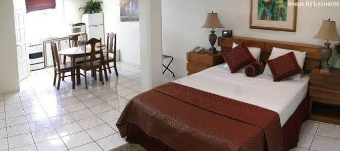 Tradewinds Hotel San Fernando Buitenkant foto